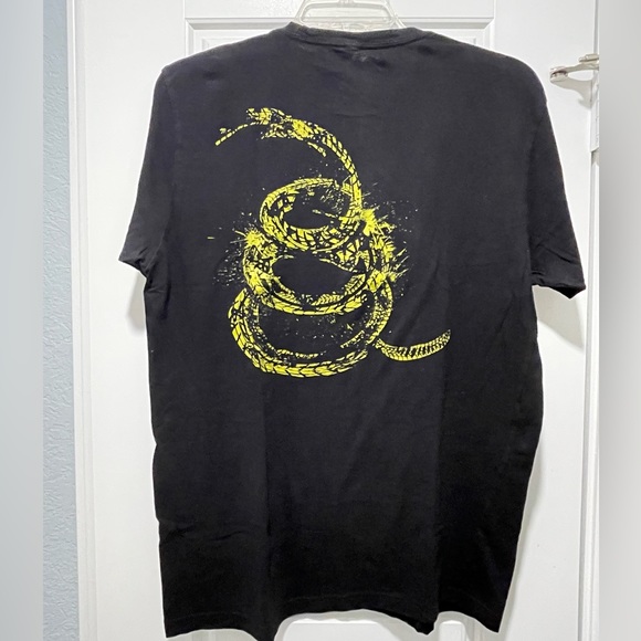 Grunt Style Gadsen Snake Men’s Short Sleeve Size Medium T-Shirt - Picture 1 of 4